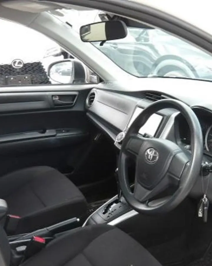 Clean interior of a Toyota with an automatic gearbox